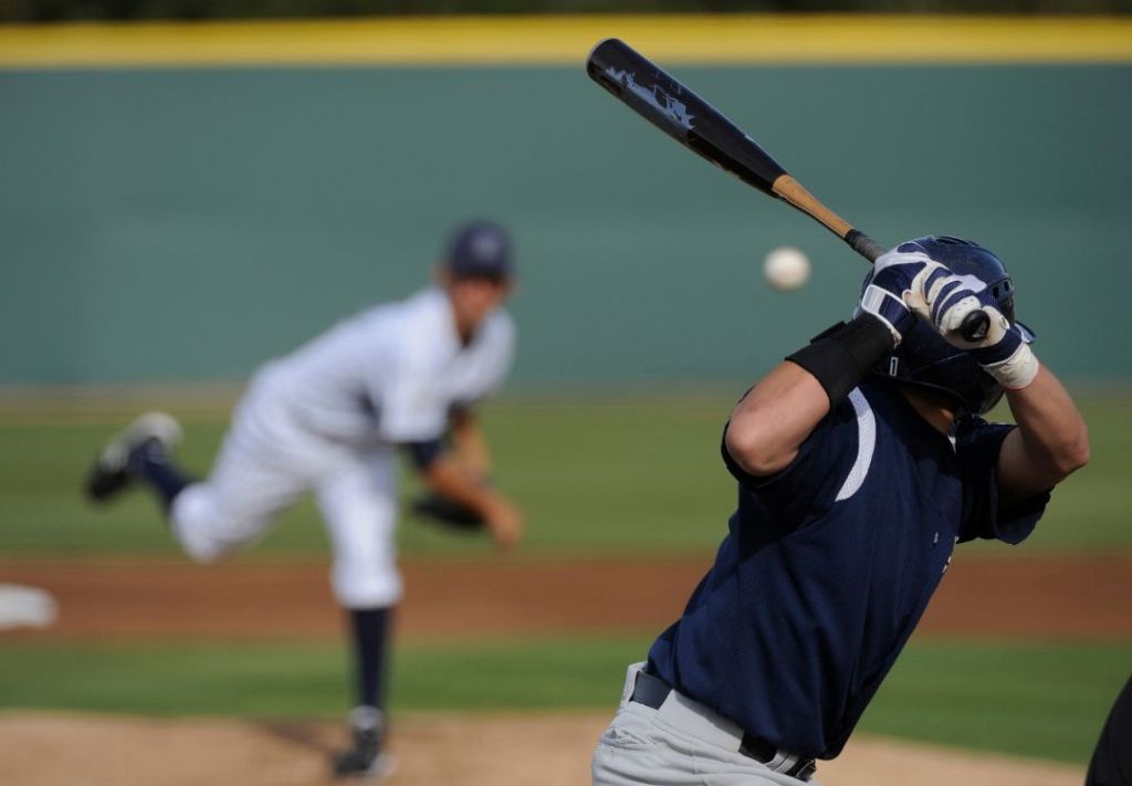 2 de mayo: Buckeyes y Wolverines se enfrentan en béisbol