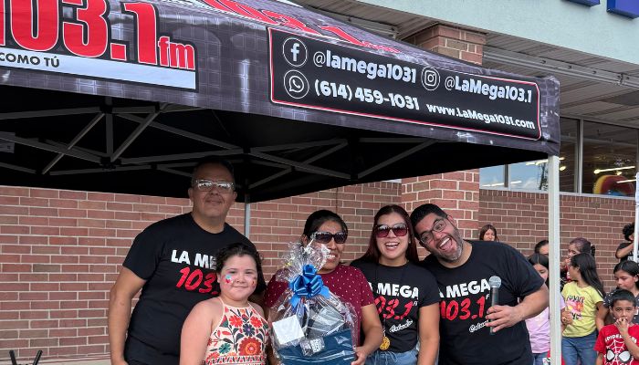 Back To School - La Mega Columbus