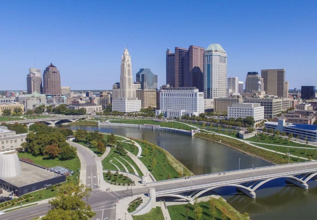 Lluvias aisladas no frenan el calor en Columbus