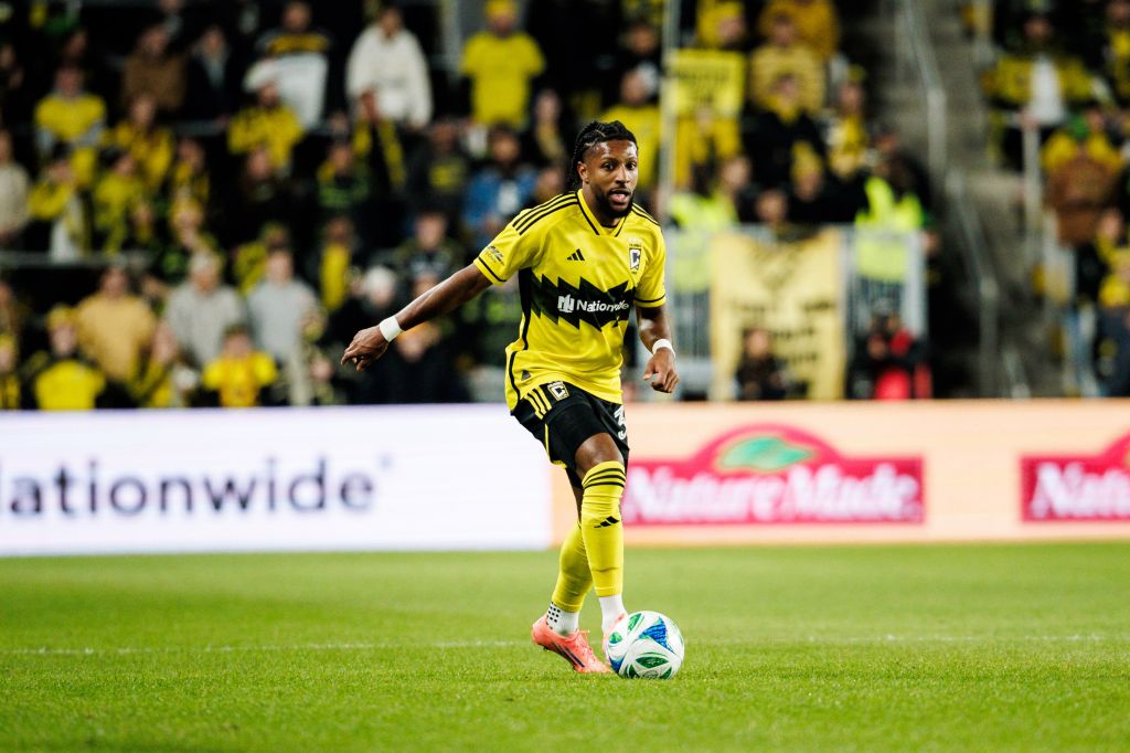 Columbus Crew fuerza el Juego 3 con goleada dominante en casa