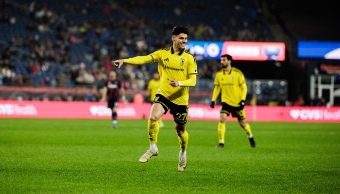 Diego Rossi hace historia en la derrota del Columbus Crew ante New England